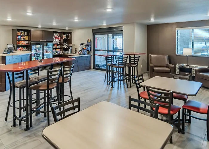 My Place Hotel-east Moline/quad Cities, Il East Moline