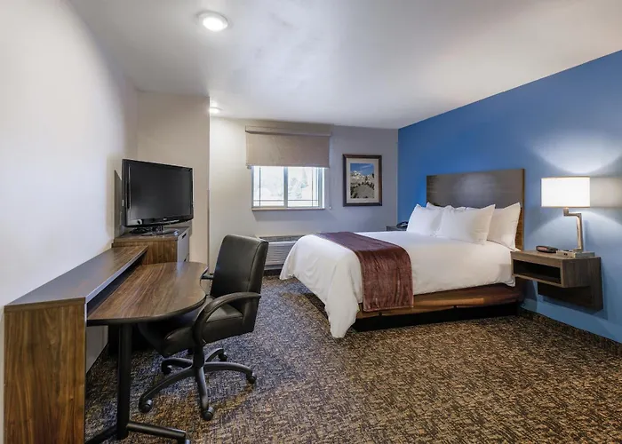 My Place Hotel-east Moline/quad Cities, Il Hotel 3*