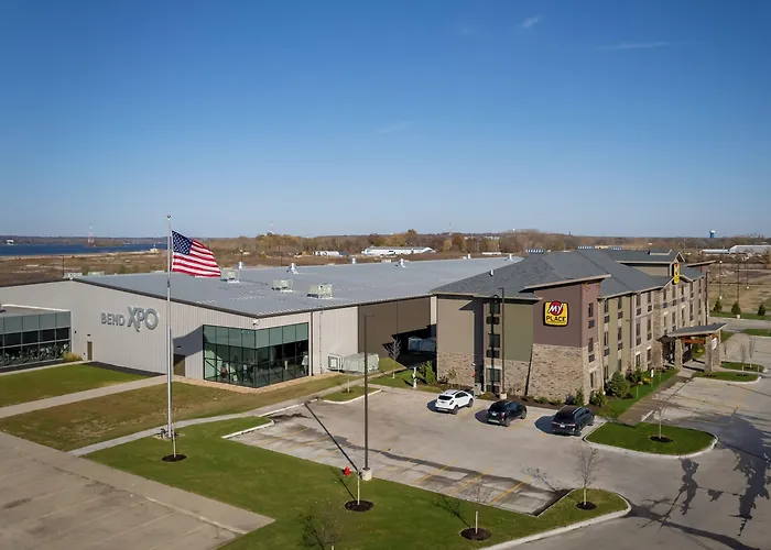 My Place Hotel-east Moline/quad Cities, Il