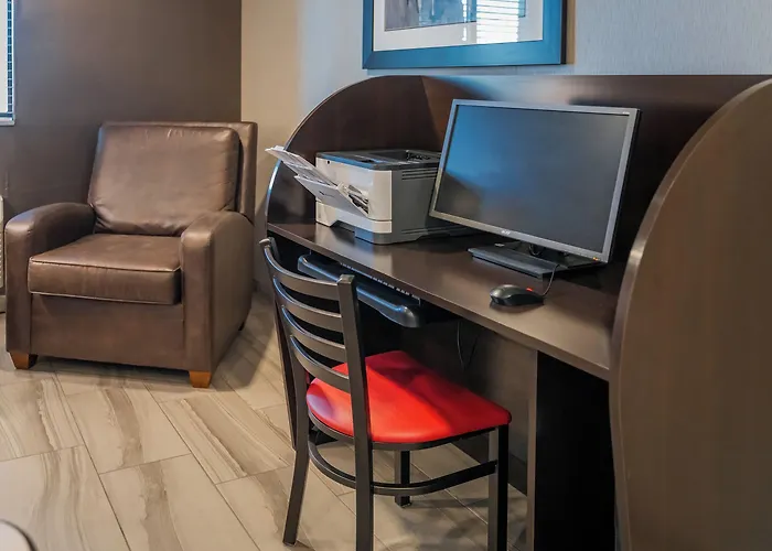 Отель My Place Hotel-east Moline/quad Cities, Il